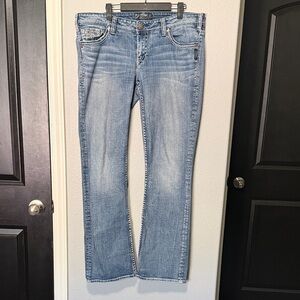 Silver Light Wash Women’s Jeans - Classic Straight Leg